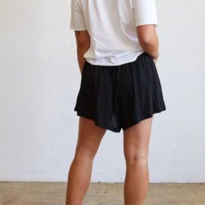 For Days The Easy Short in Black